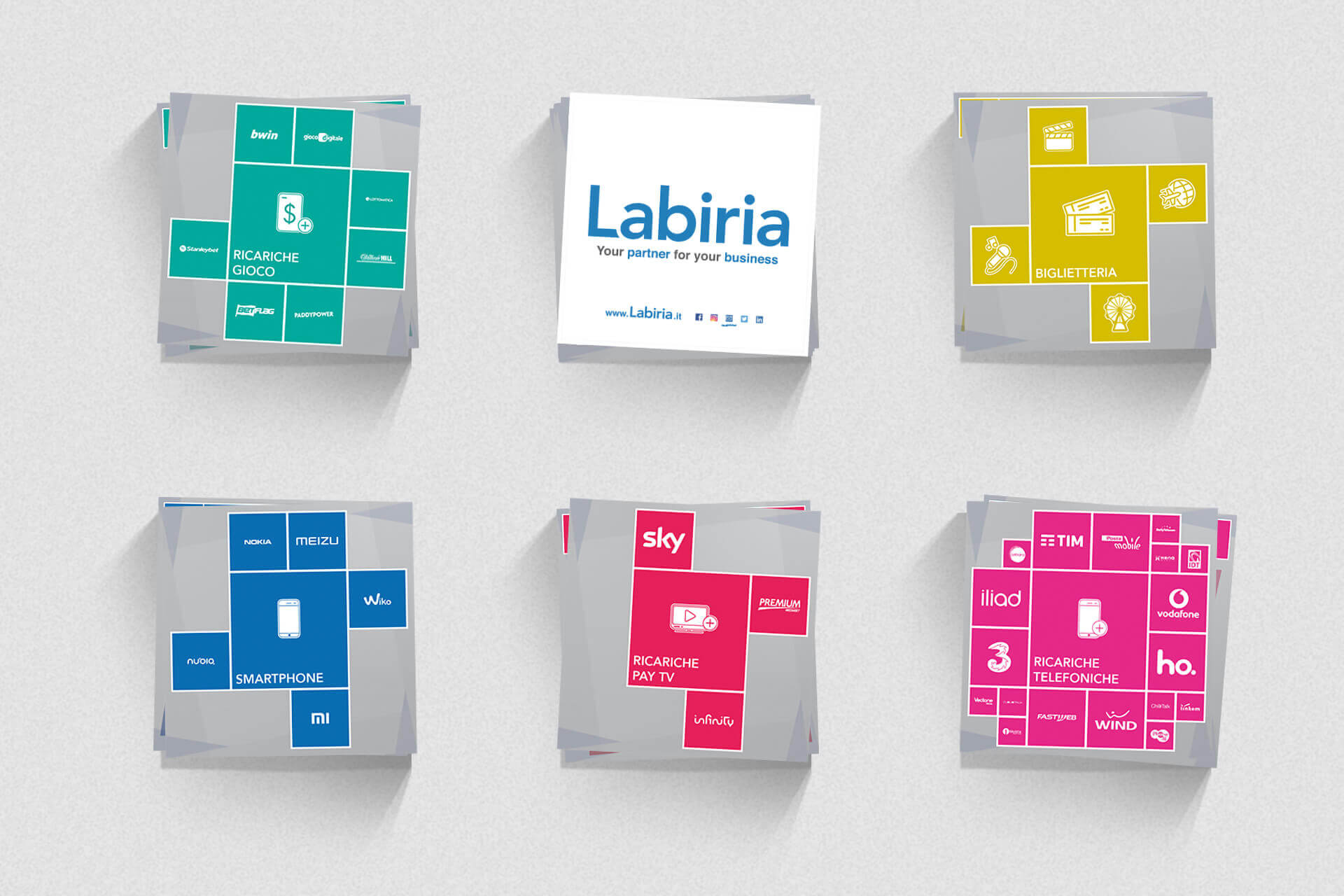 octa-portfolio-grafica-03---Labiria---Mockup-Cartoncini-20x20-Tiles-
